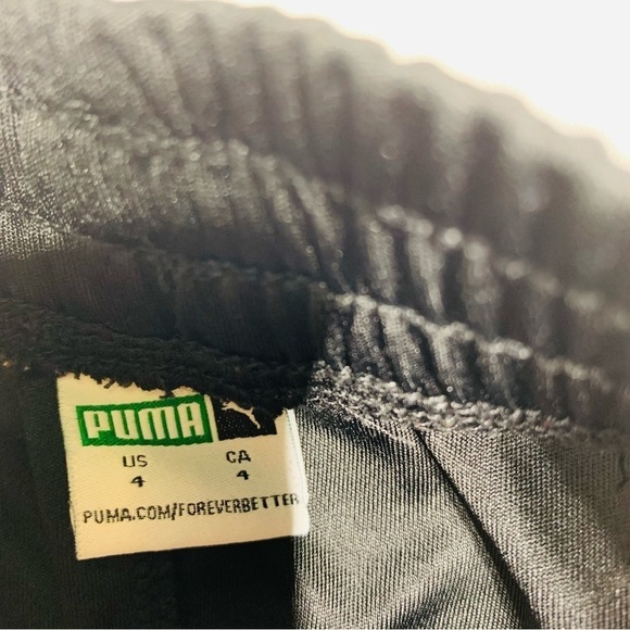 PUMA boy’s 4Y shorts - Picture 2 of 2